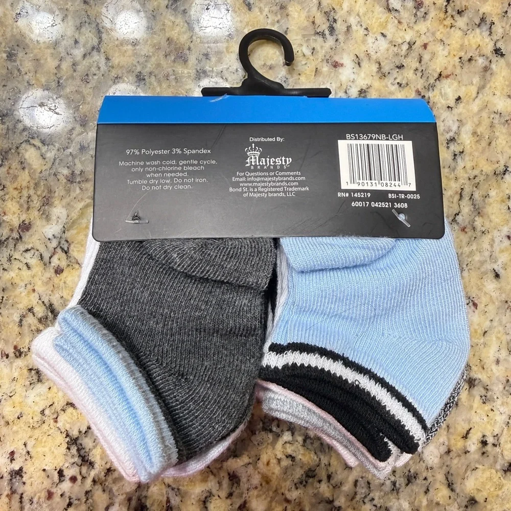 10 pairs of Bonds St. Boys 